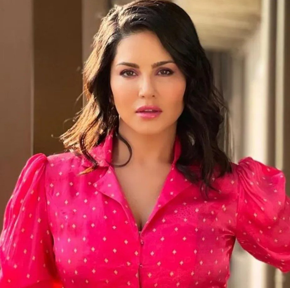Sunny Leone - Wikiunfold.com